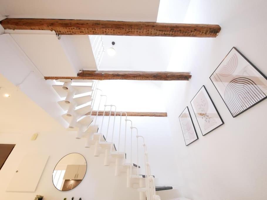 Ferienwohnung 110 M2, Dachterrasse, Kueche, Zentral, Ruhige Lage Paderborn Exterior foto